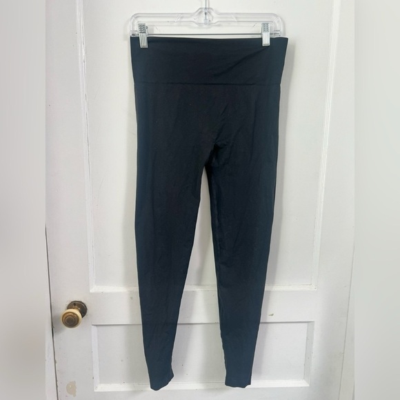 SKIMS BODY CORE SCULPT
LEGGING | ONYX Size 1X - Picture 6 of 6